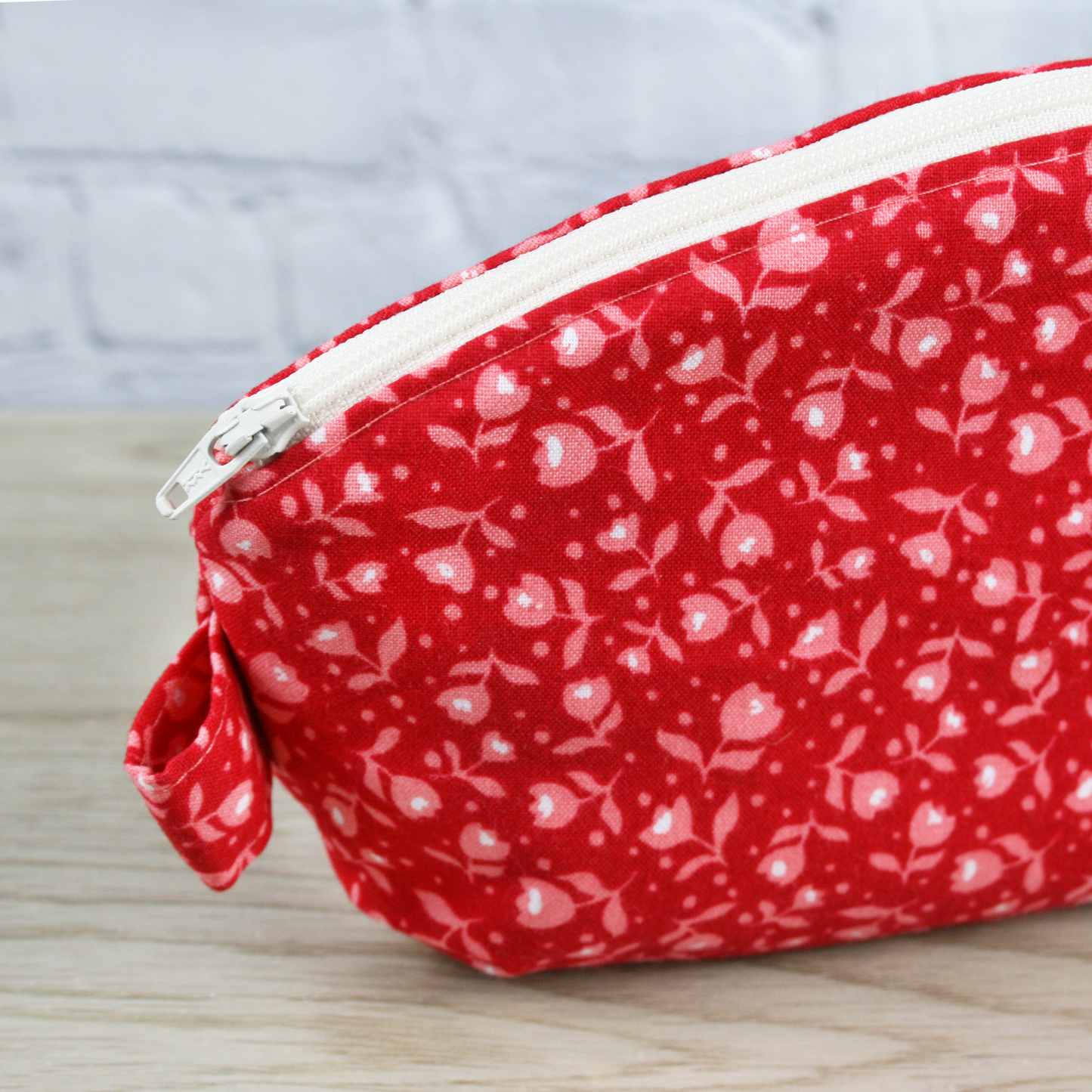 The Laura Pouch - Cottage Red